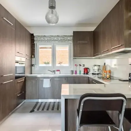 The Travellers's House *